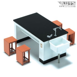 Obitsu 11 size miniature 1/12 Science Desk &amp; Chair