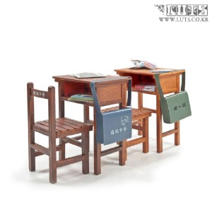 Obitsu 11 size miniature 1/12 High School Single Seat Desks w/Chairs DESK X2 CHAIR X2